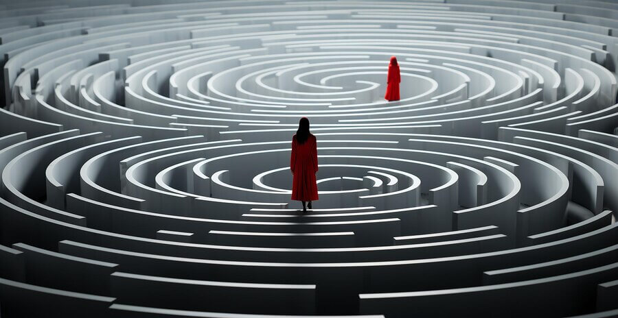 Person_walking_at_the_centre_of_a_maze_in_the_styl